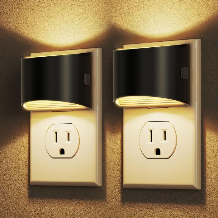 Luz Nocturna LED DORESshop 2 Pack, 3 Niveles de Brillo, Sensor Dusk to Dawn